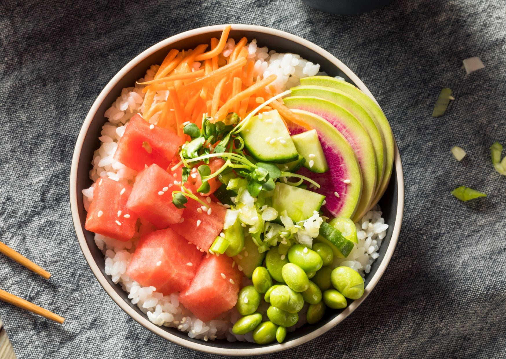 Stop Ordering These Tourist-Famous Dishes: Tourists Line Up for These Dishes But Locals Walk Right Past 8 Chirashi bowls