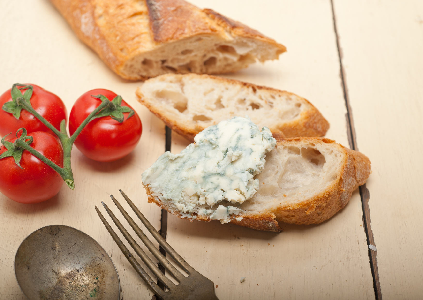 The Cheese Mold Europeans Eat That American Poison Control Says Is Toxic 2 Cheese Mold Europeans Eat 4