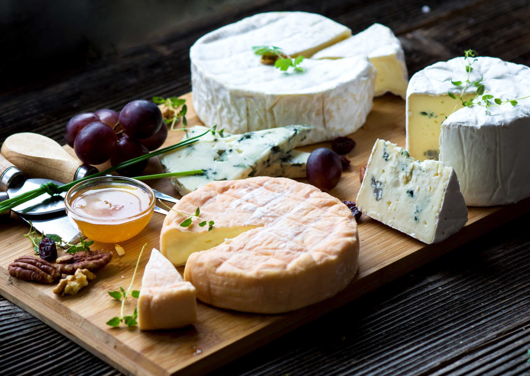 The Cheese Mold Europeans Eat That American Poison Control Says Is Toxic 4 Cheese Mold Europeans Eat 5