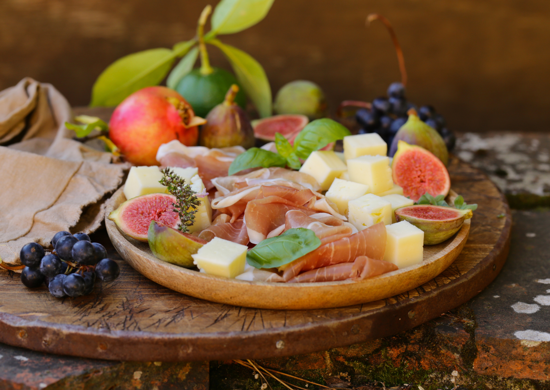 Why Italians Eat Cheese Before Bed and Stay Thin 1 Cheese 4