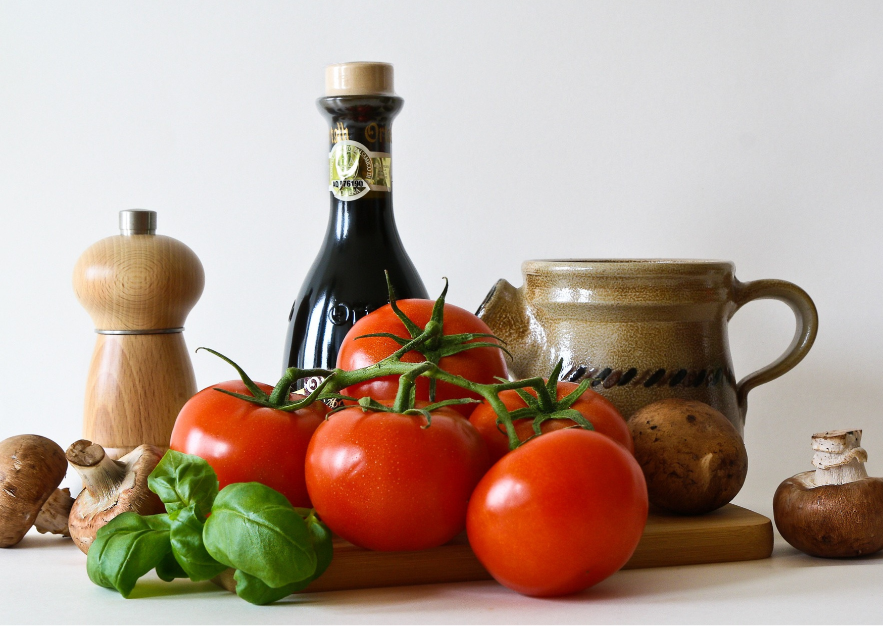 If Your Pasta Sauce Takes 30 Minutes, Sicilian Grandmothers Have Questions: Sicilian Nonnas Know This Sauce Needs Time, Not More Ingredients 2 Pasta Sauce Trick Sicilian 4