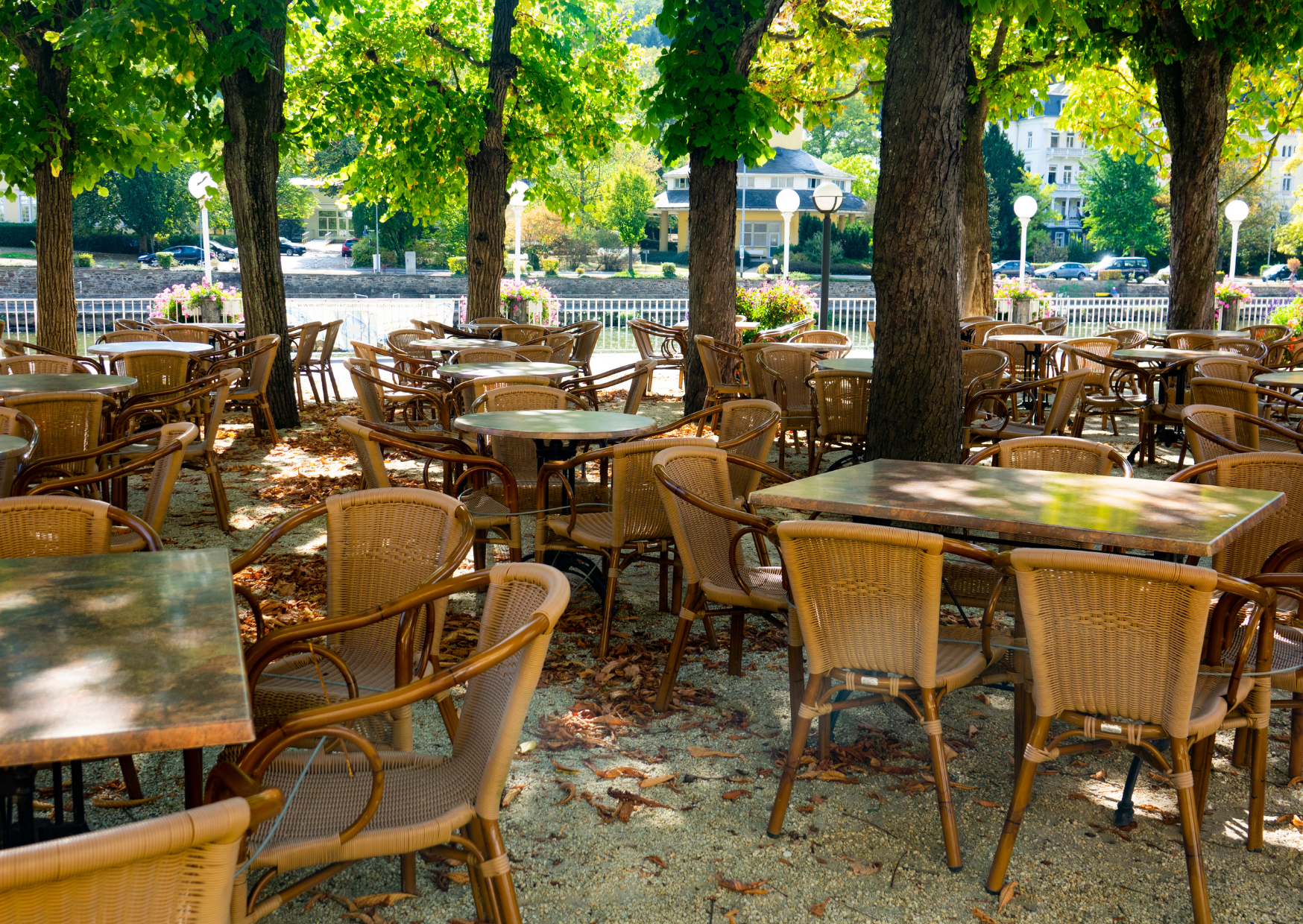 French Restaurant Seating 3