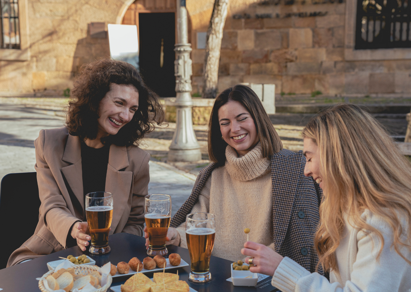 The 3-Year Rule for Friendships in Europe Americans Need to Accept 1 3 year friendships 4