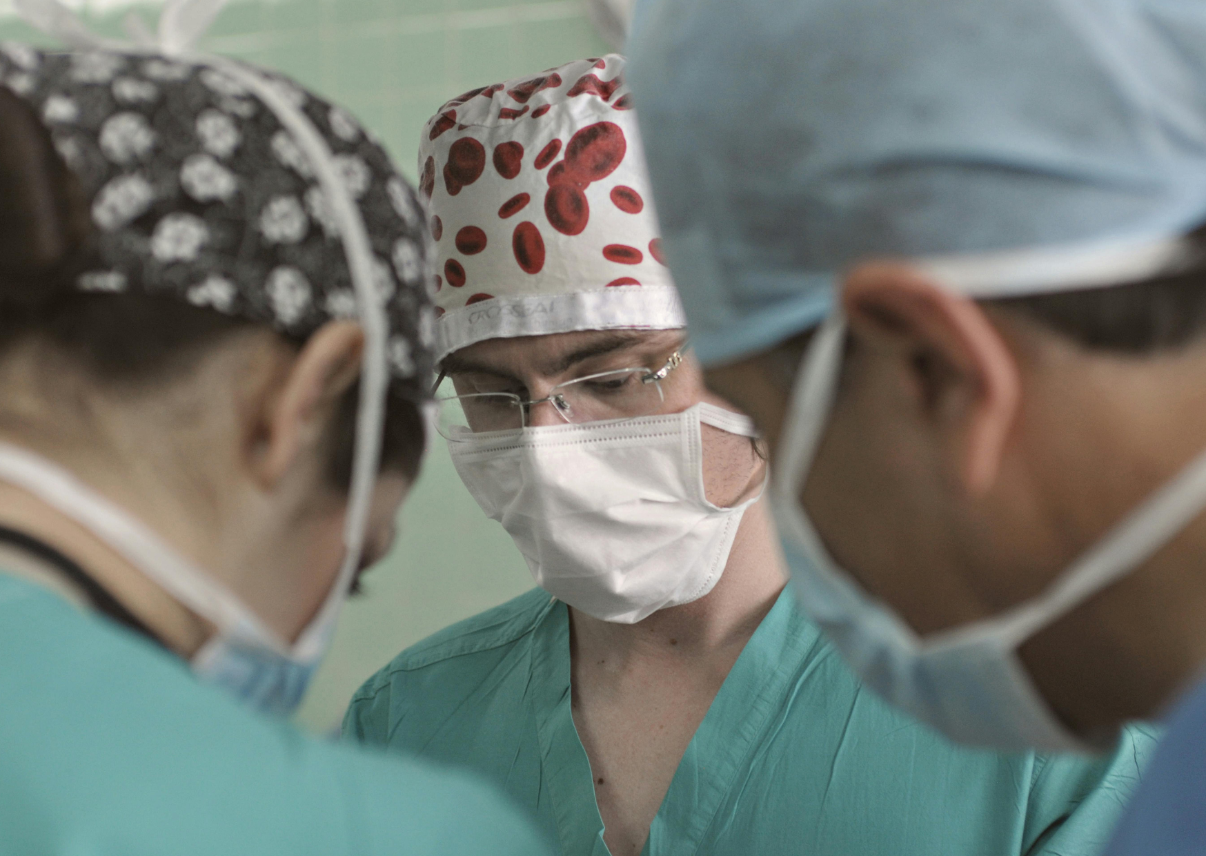 European Doctors Don't Hand You a Gown: The Exam Room Difference That Stuns American Patients 4 german hospitals 5