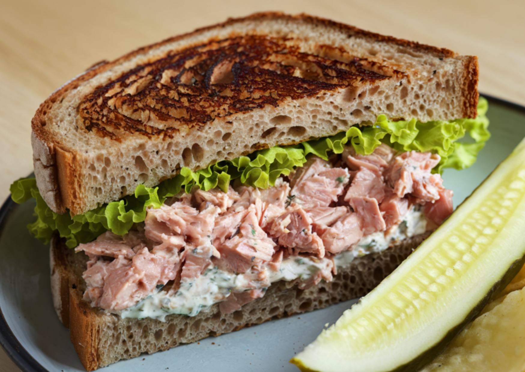 The American “Whole Grain” Bread That Europe Calls Cake: This American Bread Looks Healthy But the Ingredient List Says Otherwise 4 American whole grain bread 4