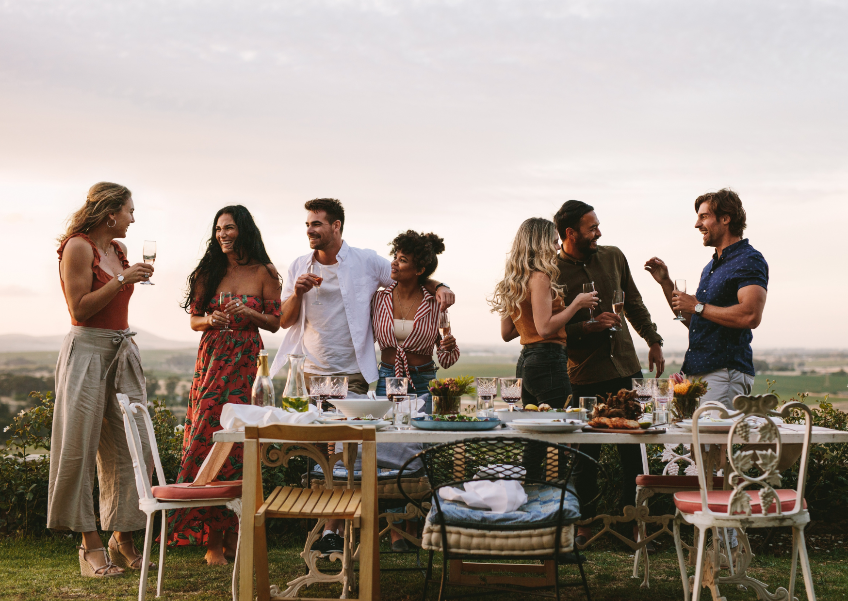 The Unspoken European Dinner Rule Americans Keep Breaking 4 dinner party 3