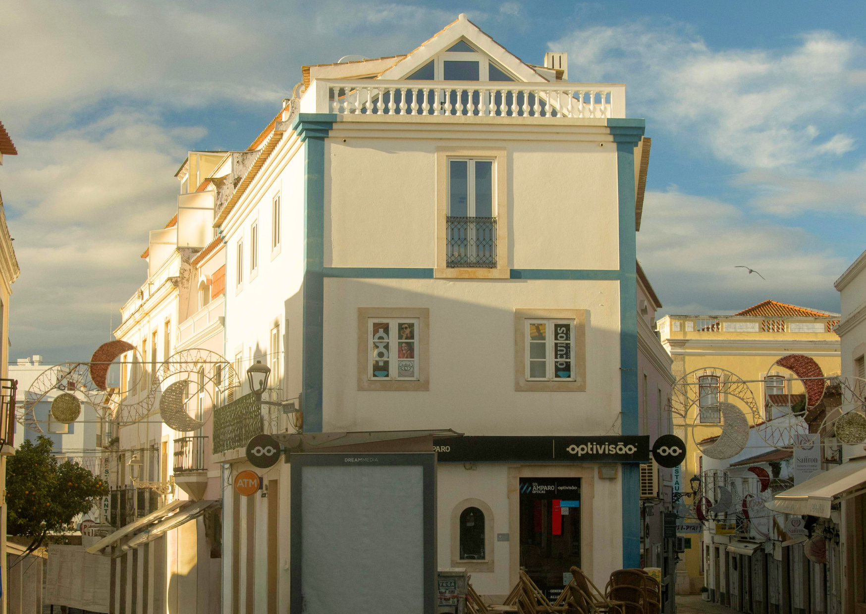 They Thought $280K Would Last for Years in Portugal: Then Reality Arrived 1 Lagos Portugal 4