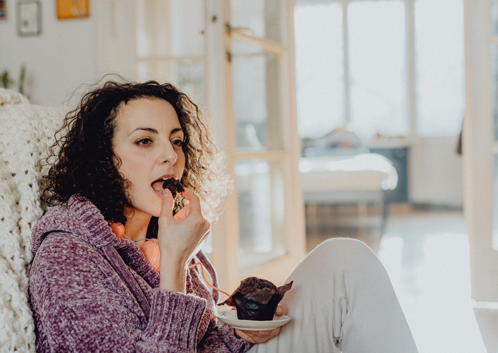 The Dessert Schedule French Women Follow That Keeps Them Slim While Americans Restrict And Binge 4 woman eating French dessert